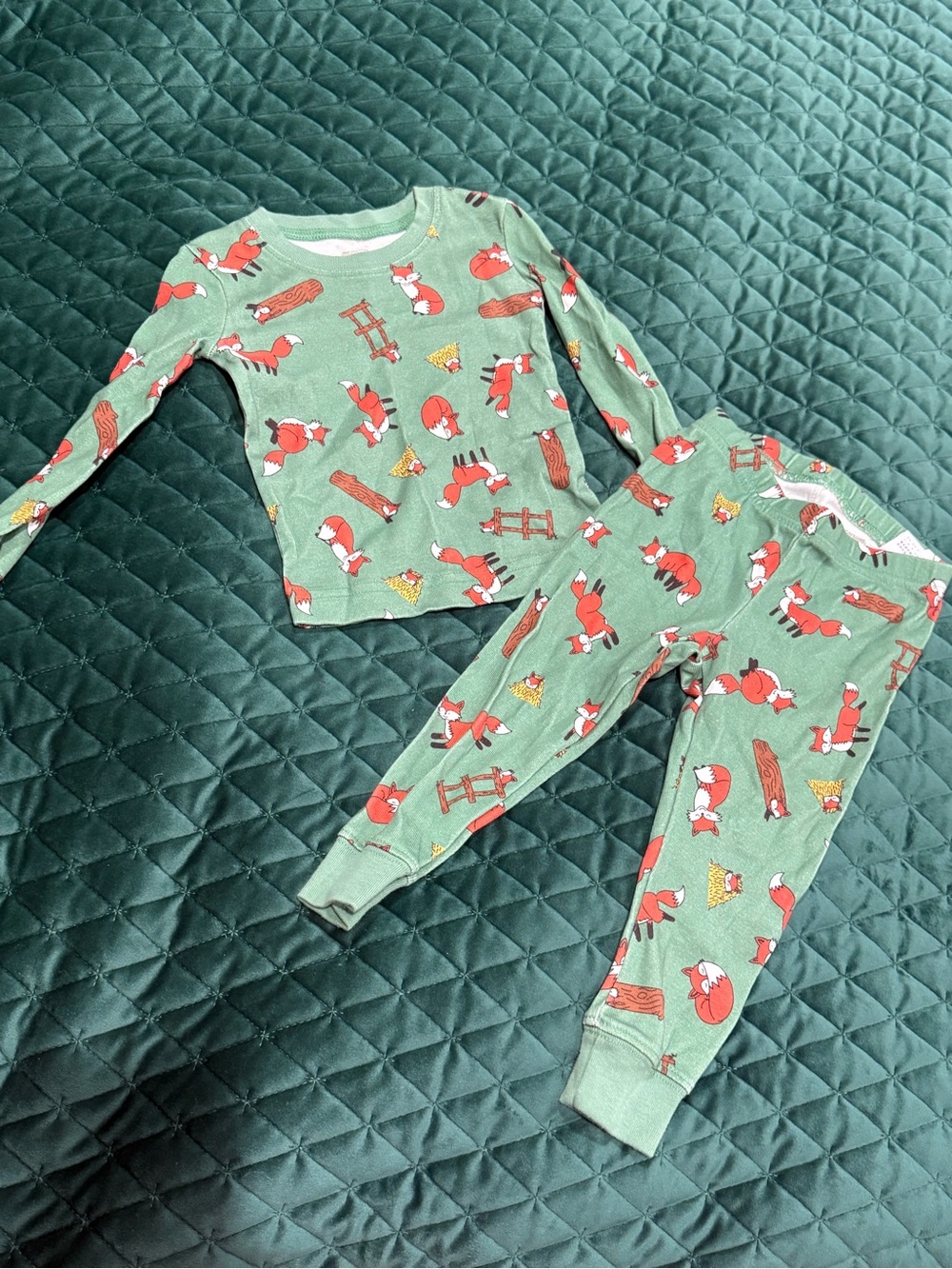 L.L. Bean Green Fox Print Kids Pajama Set